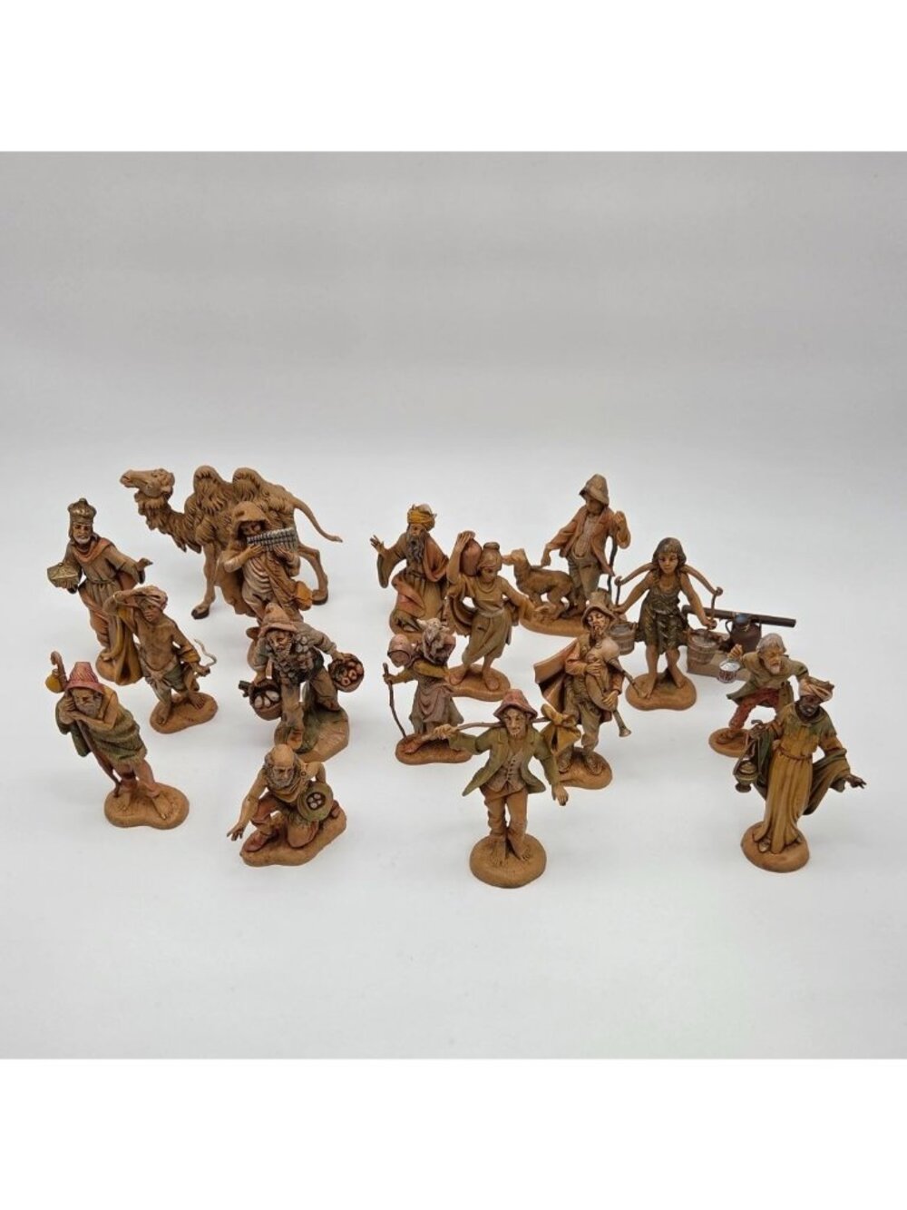 Vintage Fontanini Heirloom Nativity Collection 17-Piece Set Figures Italy